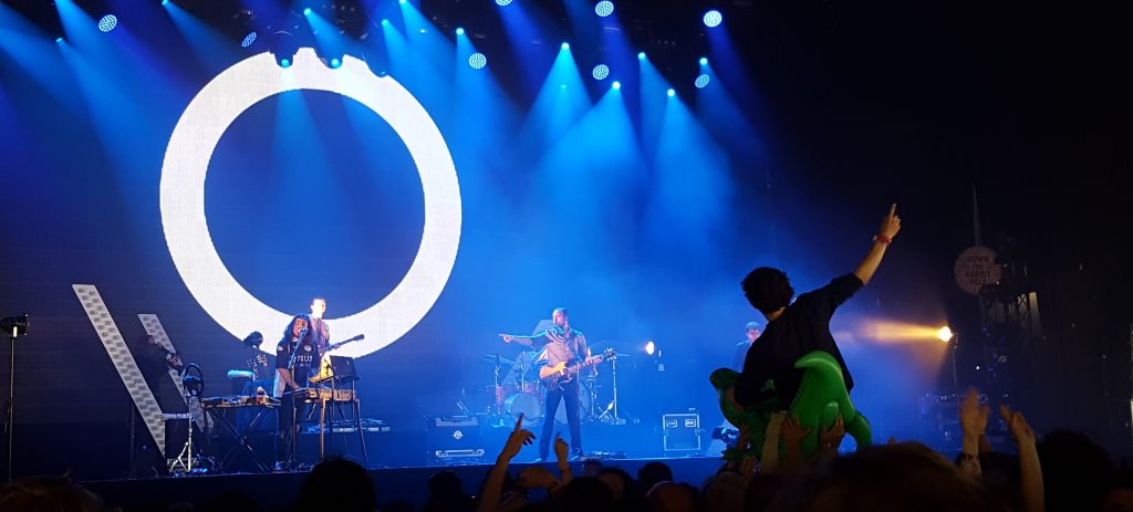 DTRH16 De Staat krokodil