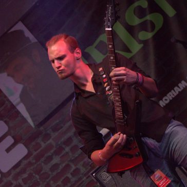 András Melles
