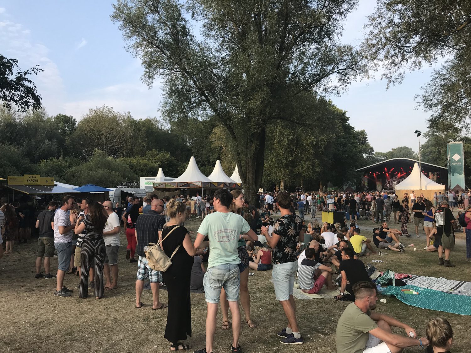 Welcome to the village 2018_wttv_sfeer