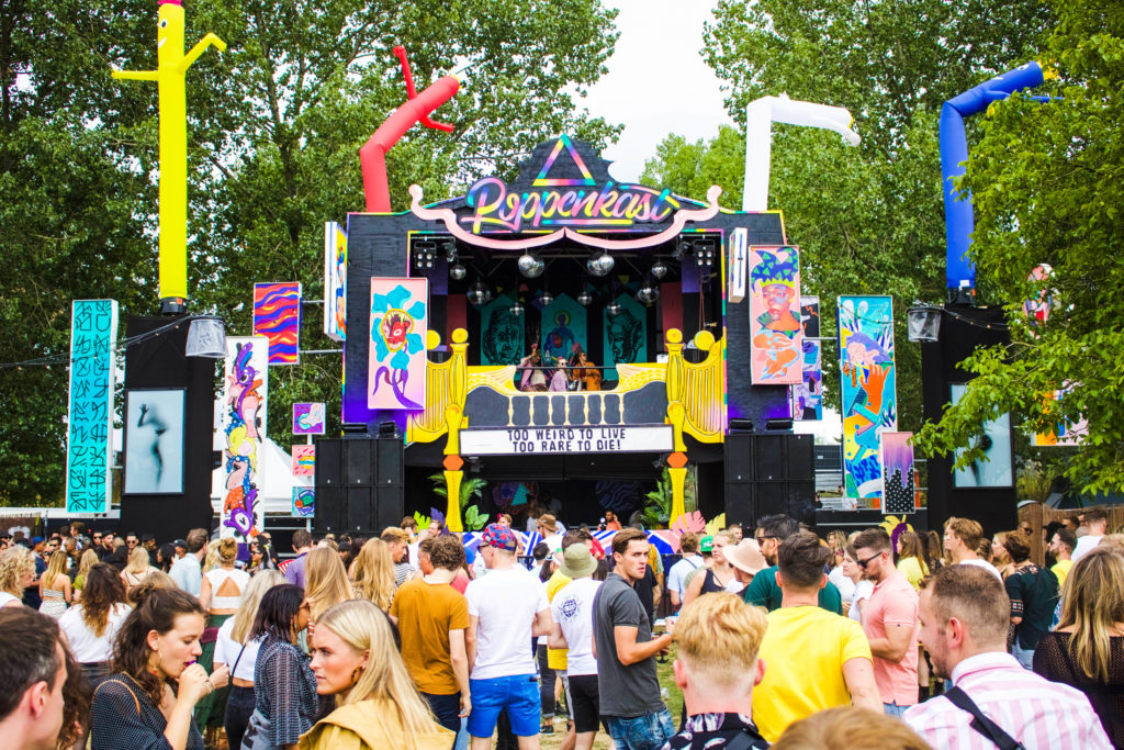 Poppenkast-stage-Solar-2019