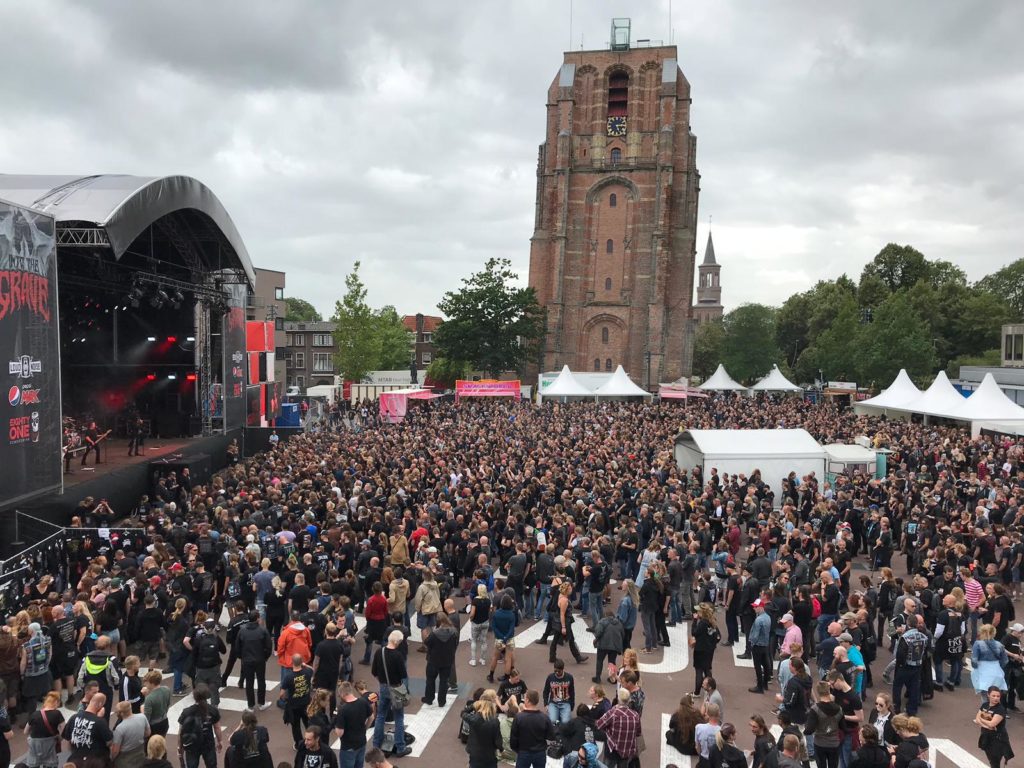 Into The Grave 2019