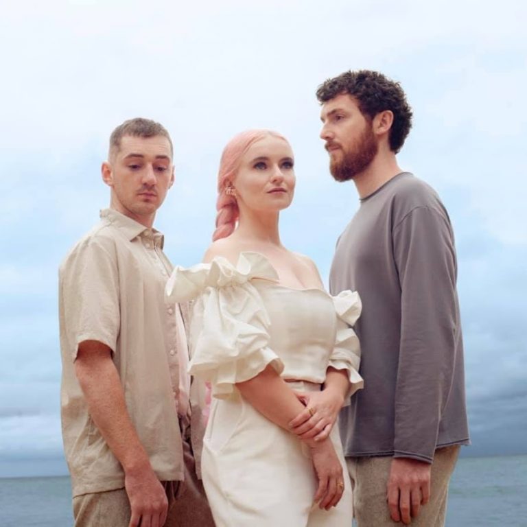 Clean Bandit