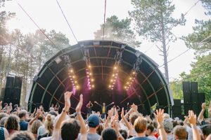 Froukje, Sylvie Kreusch en meer naar Into The Great Wide Open 2024