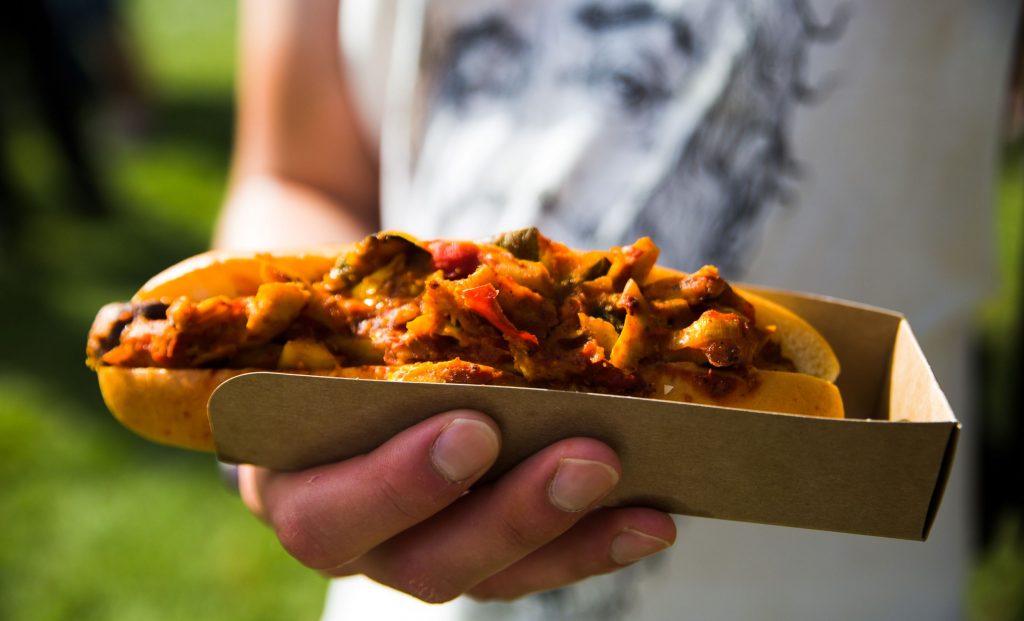 Hellfest 2022 vegan hot dog food
