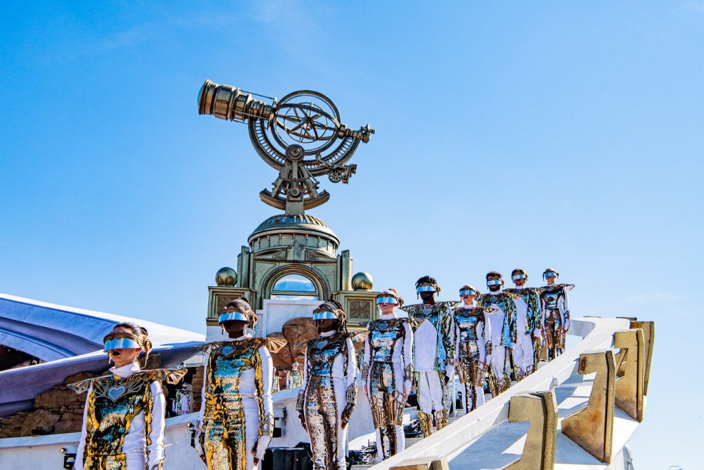 Tomorrowland 2022 - mainstage - entertainment