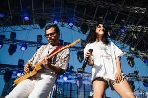 “Wij schrijven niet over populaire onderwerpen maar over de struggles die er echt toe doen” Het interview met Lilly Wood en de Prick op Musilac