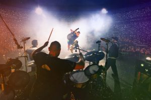 Chris Martin verklapt waar en wanneer de tour van Coldplay in 2027 van start gaat