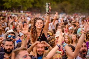 7 festival fashion trends, als gespot op Sziget 2022