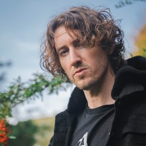 Zelfbevestiging: Dean Lewis naar Pinkpop 2025, meer namen om 10:00