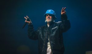 Video: Ed Sheeran zingt nummer mee met Limp Bizkit op Pinkpop 2024