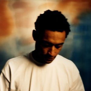 Parel op de poster:  Loyle Carner op Lowlands 2023
