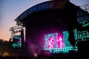 Zelfs na drie decennia is The Chemical Brothers de relevantste headliner van BKS 2023