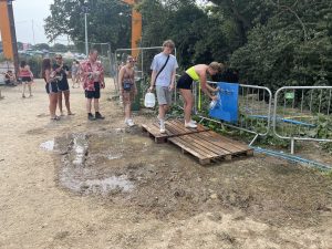 Poepen op Isle of Wight: hoe dramatisch is het sanitair op Britse festivals anno 2023?