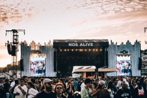 7 verschillen tussen NOS Alive in Portugal en Nederlandse festivals