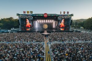 Sziget zegt terreinvergunning op terwijl gesprekken over nieuw eigenaarschap lopen