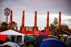 Lowlands 2024 introduceert grote supermarkten; zo veel kosten je boodschappen