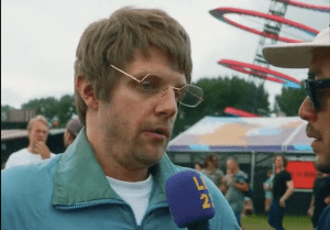 Joardy (van ‘Huilon’) scoort nieuwe viral op Lowlands: ‘Druppeltjes nemen’