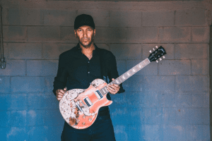 Zelfbevestiging: Tom Morello naar Rock Werchter 2024