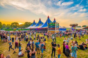 Line-up Nirwana Tuinfeest 2025 compleet