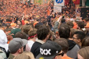 4 tips voor festivals tijdens Koningsdag in Amsterdam
