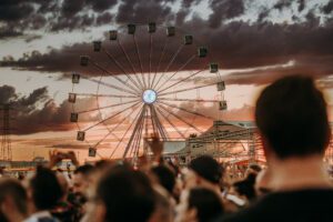 Festival organiseren in de woestijn? Mad Cool 2024 laat zien hoe het moet