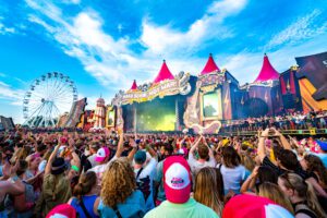 Weerbericht Zwarte Cross 2025: begin fijn festivalweer en daarna kans op regen