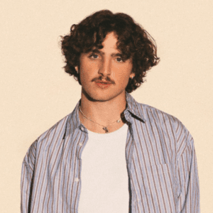 Benson Boone voor concert naar Ziggo Dome en Sportpaleis