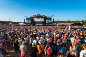 Pinkpop 2025: Danny Vera verrast met gastoptreden bij Krezip