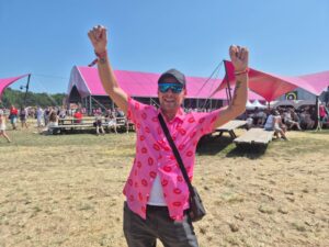 De mooiste roze outfits op Pinkpop 2025