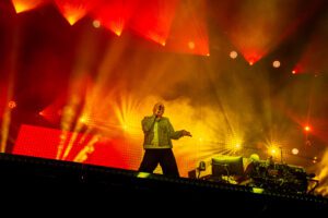 Terugblik: Underworld laat Down The Rabbit Hole 2025 op de grondvesten schudden