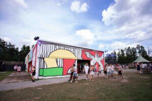 De X-Ray op Lowlands 2025: klein van formaat, maar groots en meeslepend van karakter