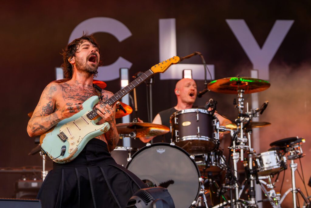 Verklapt Dauwpop per ongeluk de komst van Biffy Clyro?