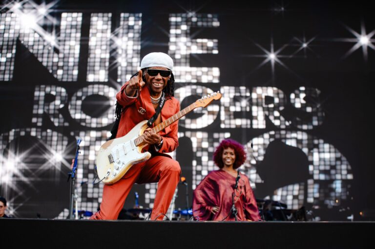 Nile Rodgers & CHIC, Racoon & James Arthur naar Royal Park Live 2026