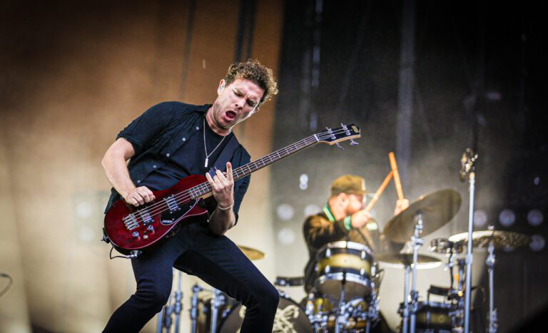 Verrassingsoptreden van Royal Blood op Pukkelpop 2026